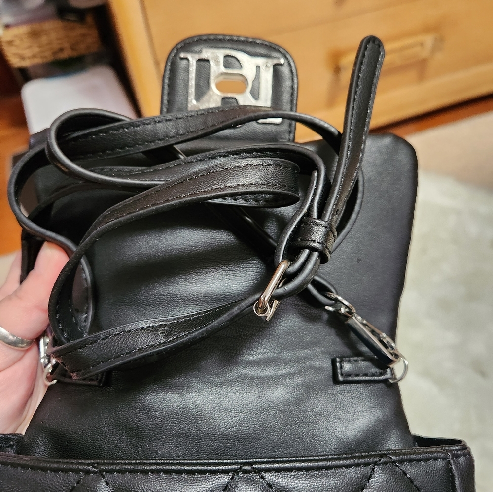 Madgley Mischka/ Mini Bag - Picture 6 of 7